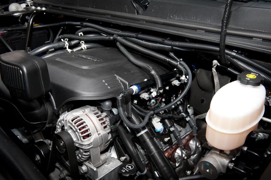  Chevrolet Silverado HD Bi-Fuel 2013 года  (фото 5 из 17)
